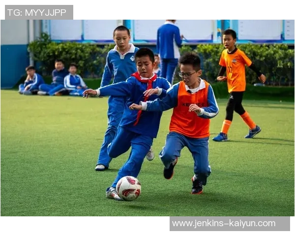 昆明青少年足球发展新篇章助力年轻球员成长与未来梦想实现 昆明青少年足球发展新篇章助力年轻球员成长与未来梦想实现